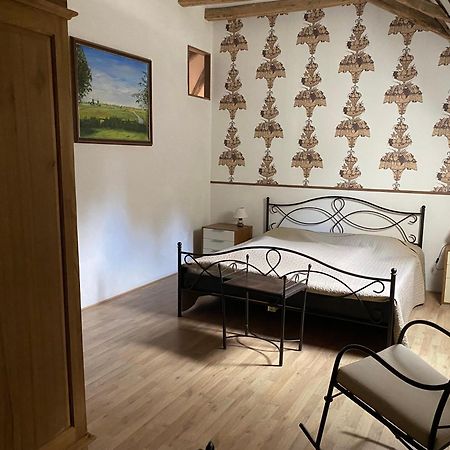 Gites Chateau Le Bois Saint-Julien-aux-Bois Eksteriør bilde