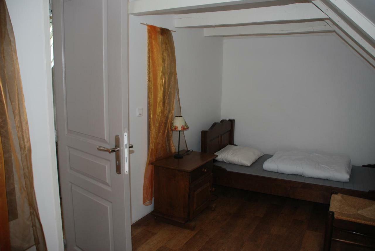 Gites Chateau Le Bois Saint-Julien-aux-Bois Eksteriør bilde